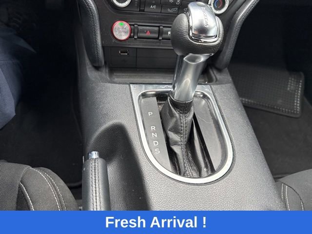 Used 2023 Ford Mustang Coupe RWD image 7
