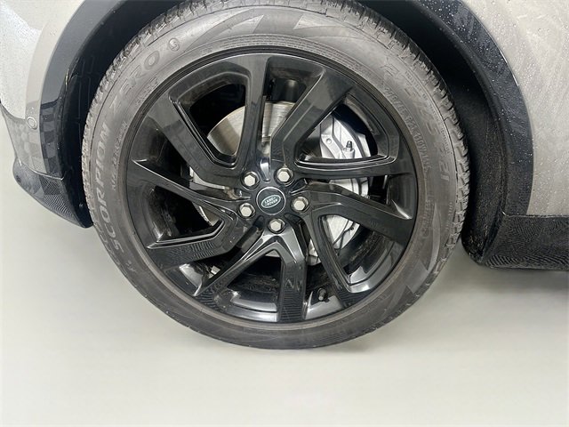 Used 2024 Land Rover Discovery Dynamic SE image 35