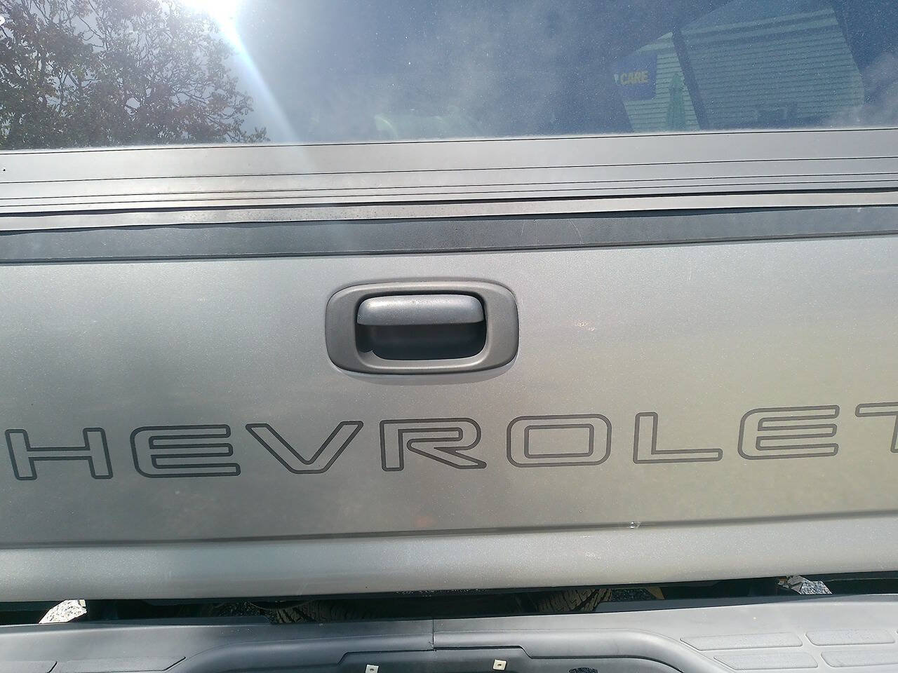 Used 2006 Chevrolet Silverado 2500 W/T w/ Skid Plate Package AWD/4WD image 10