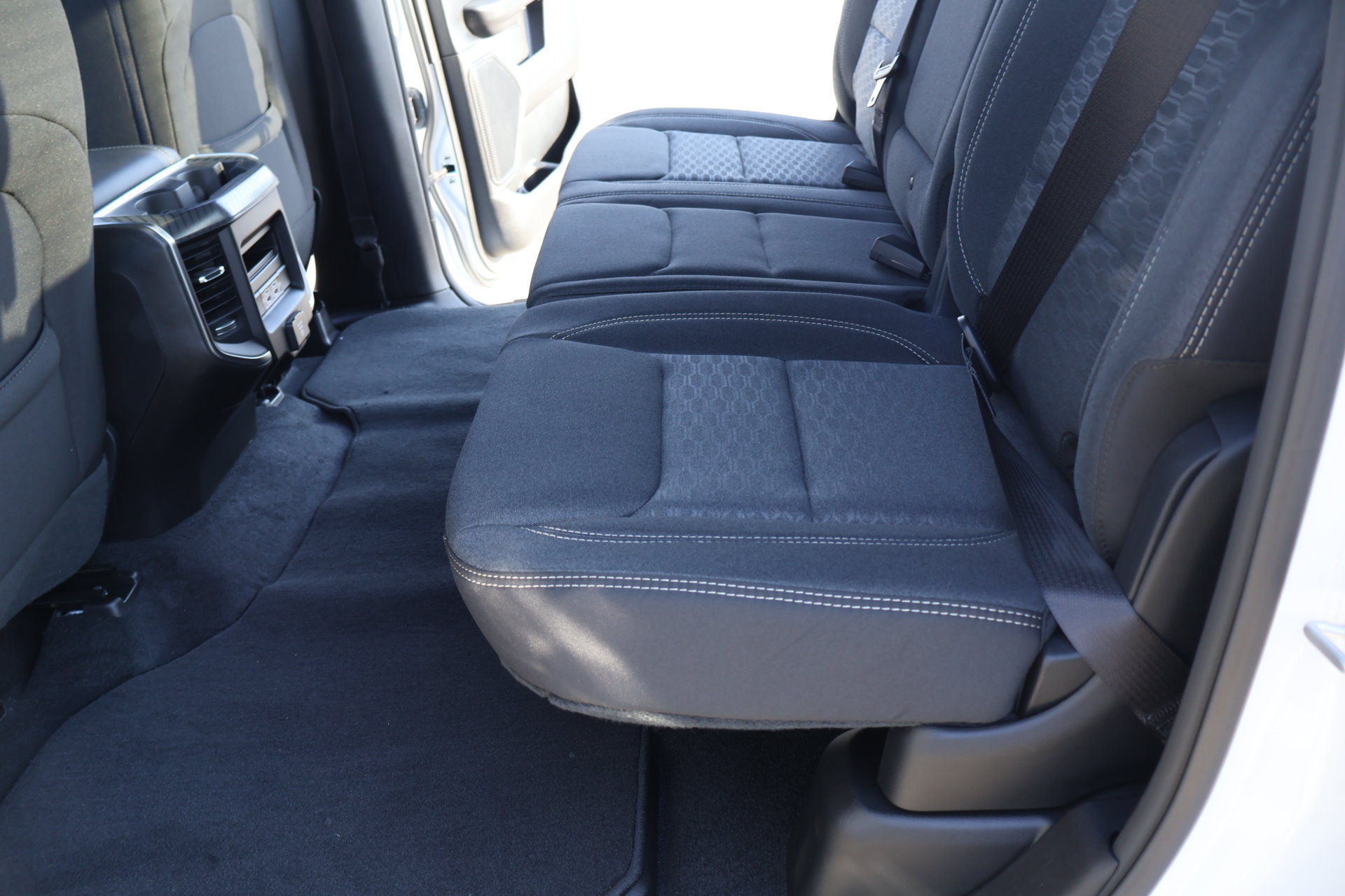 New 2026 RAM 1500 Lone Star AWD/4WD image 13