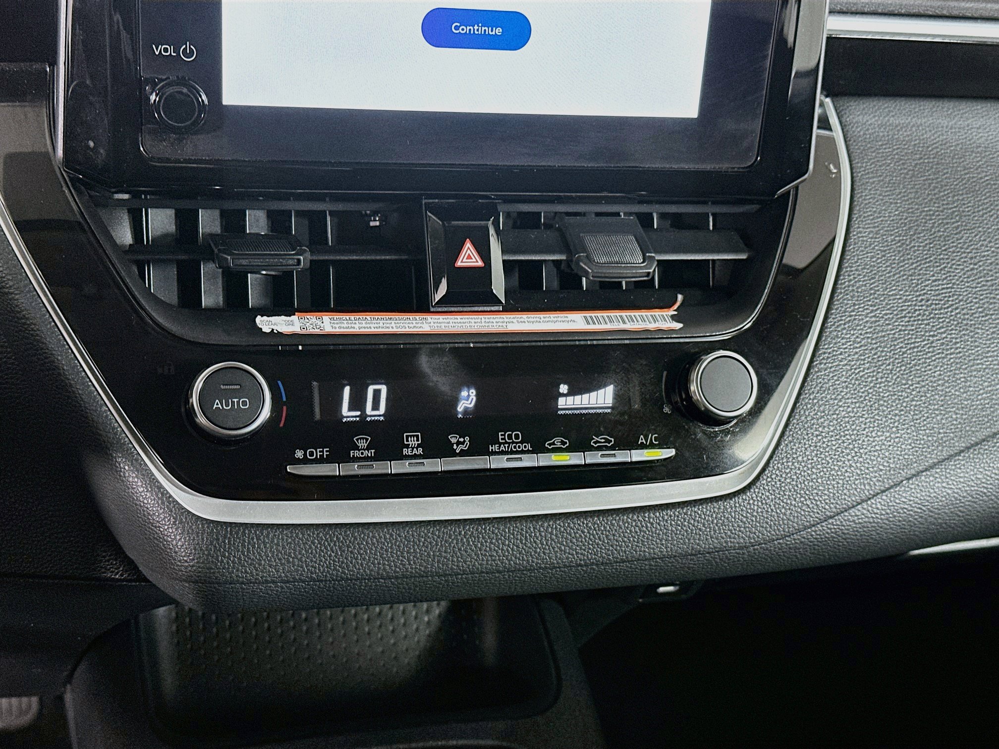 Used 2025 Toyota Corolla LE FWD image 22
