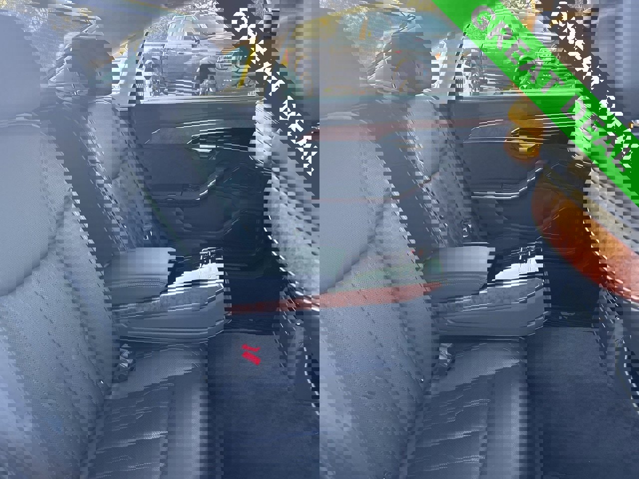 Used 2019 Audi A8 L 3.0T w/ Luxury Package image 10