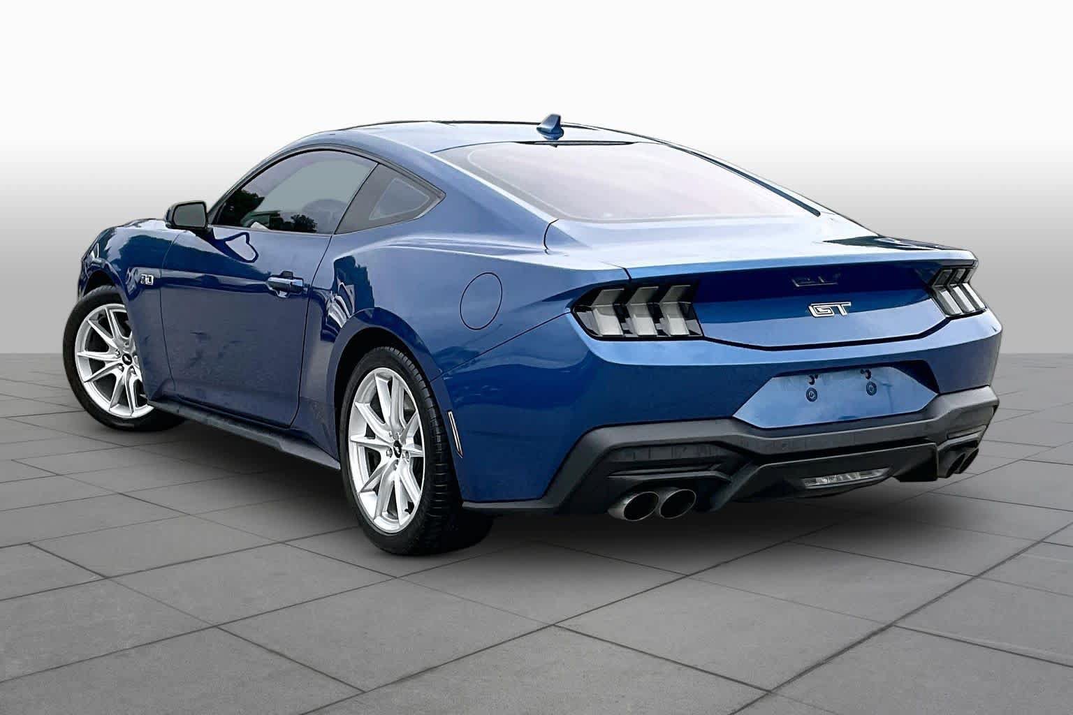 Used 2024 Ford Mustang GT Premium RWD image 10