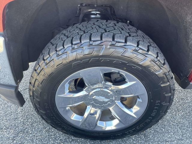 Used 2018 Chevrolet Silverado 1500 LTZ w/ Sport Package image 11