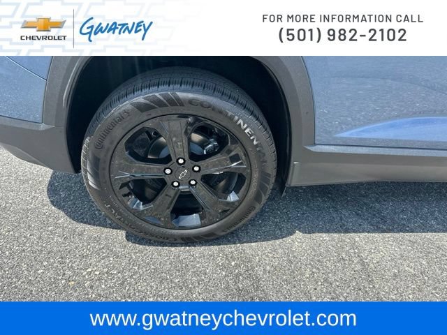 Used 2026 Chevrolet Equinox LT w/ Midnight Edition FWD image 11