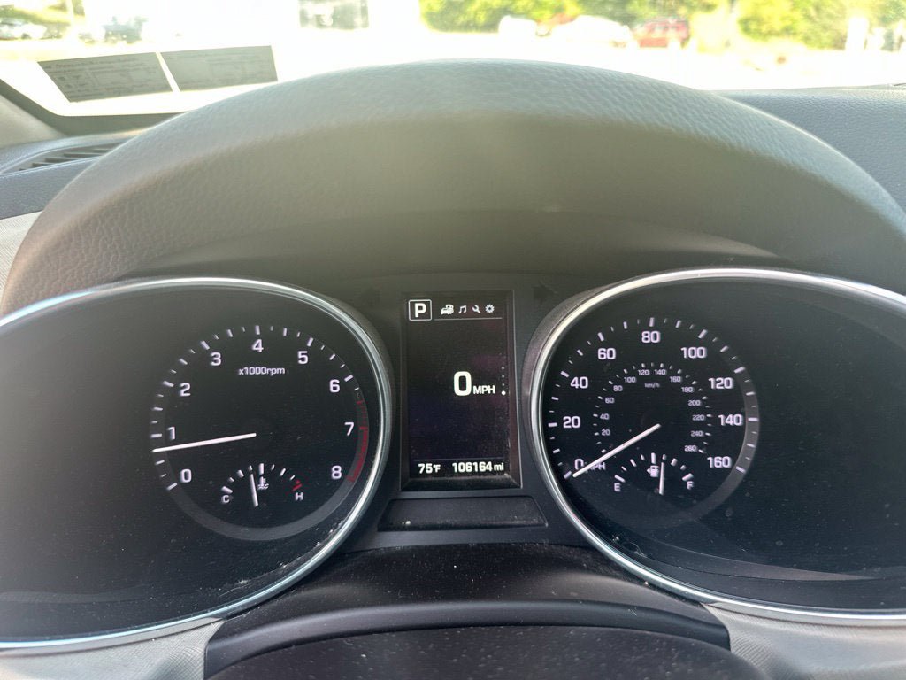 Used 2017 Hyundai Santa Fe Sport AWD/4WD image 17