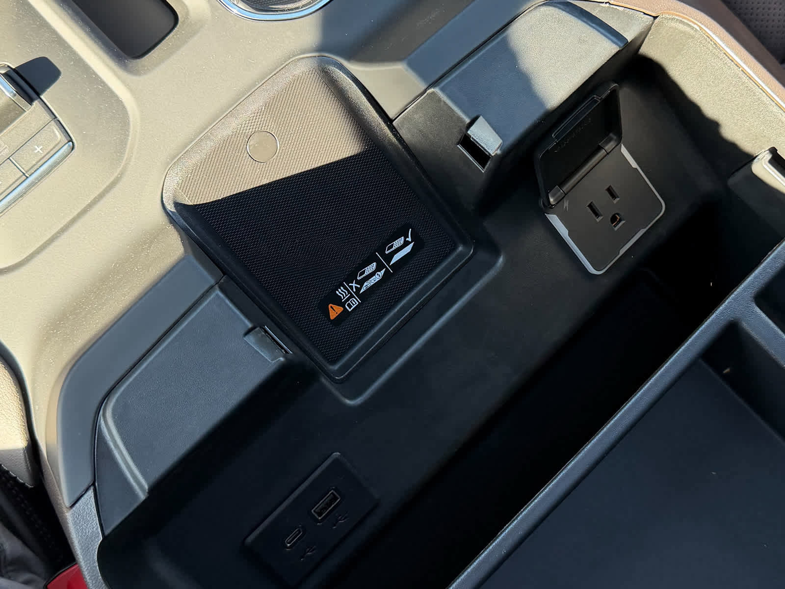 New 2026 GMC Sierra 1500 Denali w/ Denali Reserve Package image 23