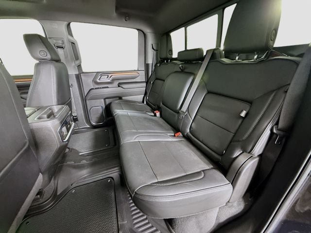Used 2024 GMC Sierra 2500 Denali w/ Denali Reserve Package AWD/4WD image 27