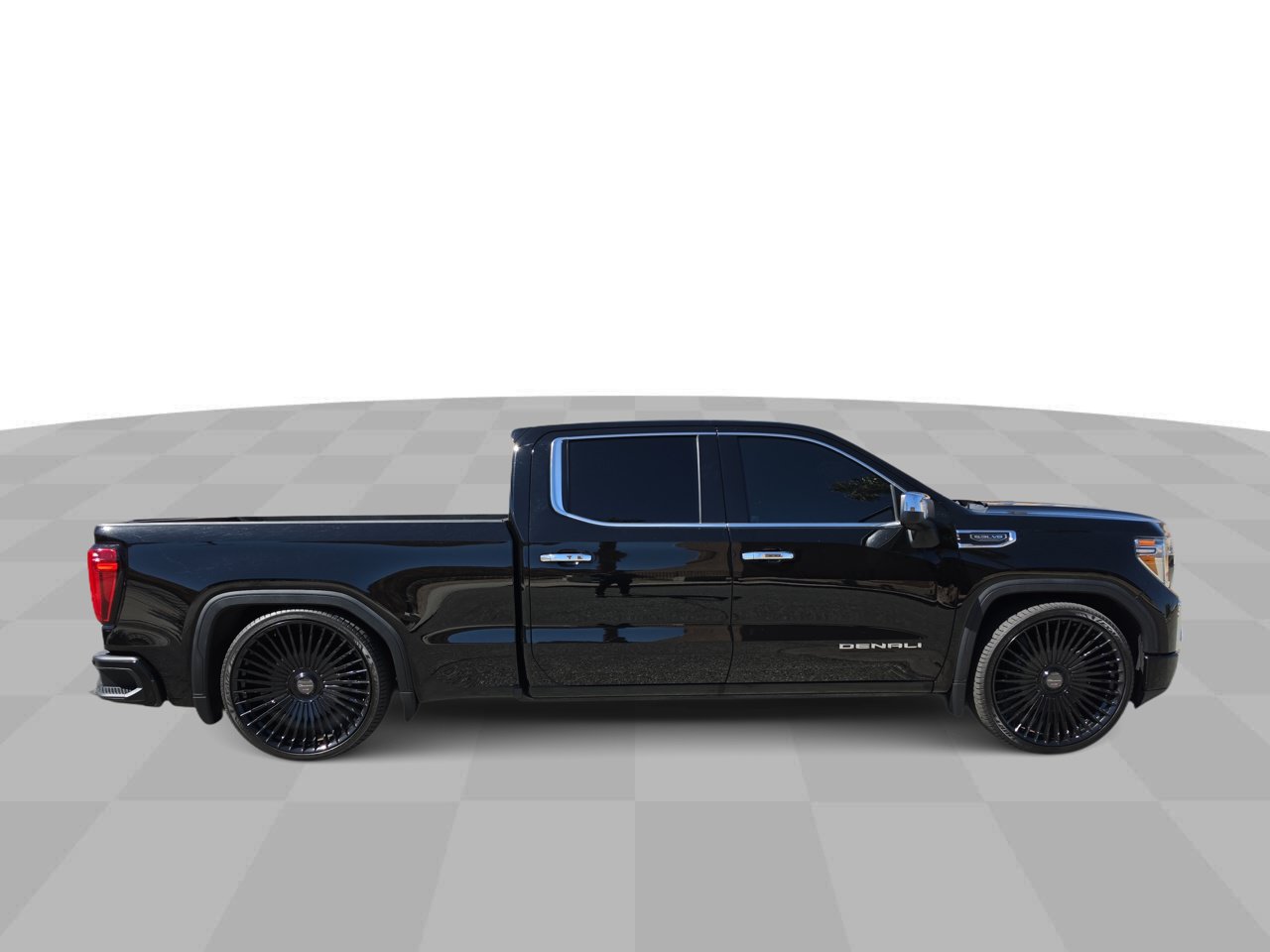 Used 2020 GMC Sierra 1500 Denali RWD image 9