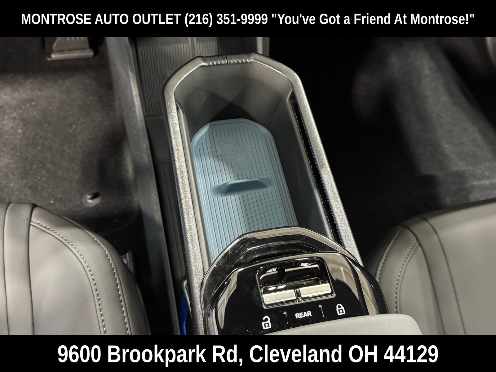 New 2025 Volvo EX30 Plus w/ Protection Package Premier image 21