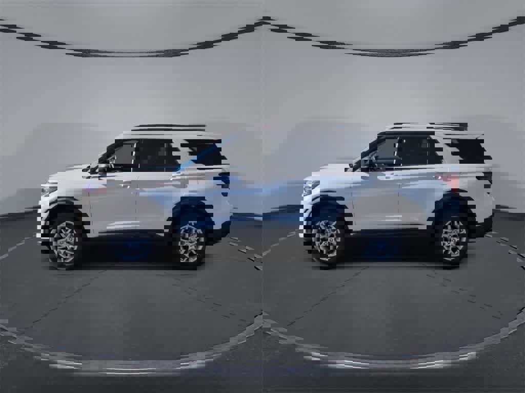 New 2026 Ford Explorer Active image 5