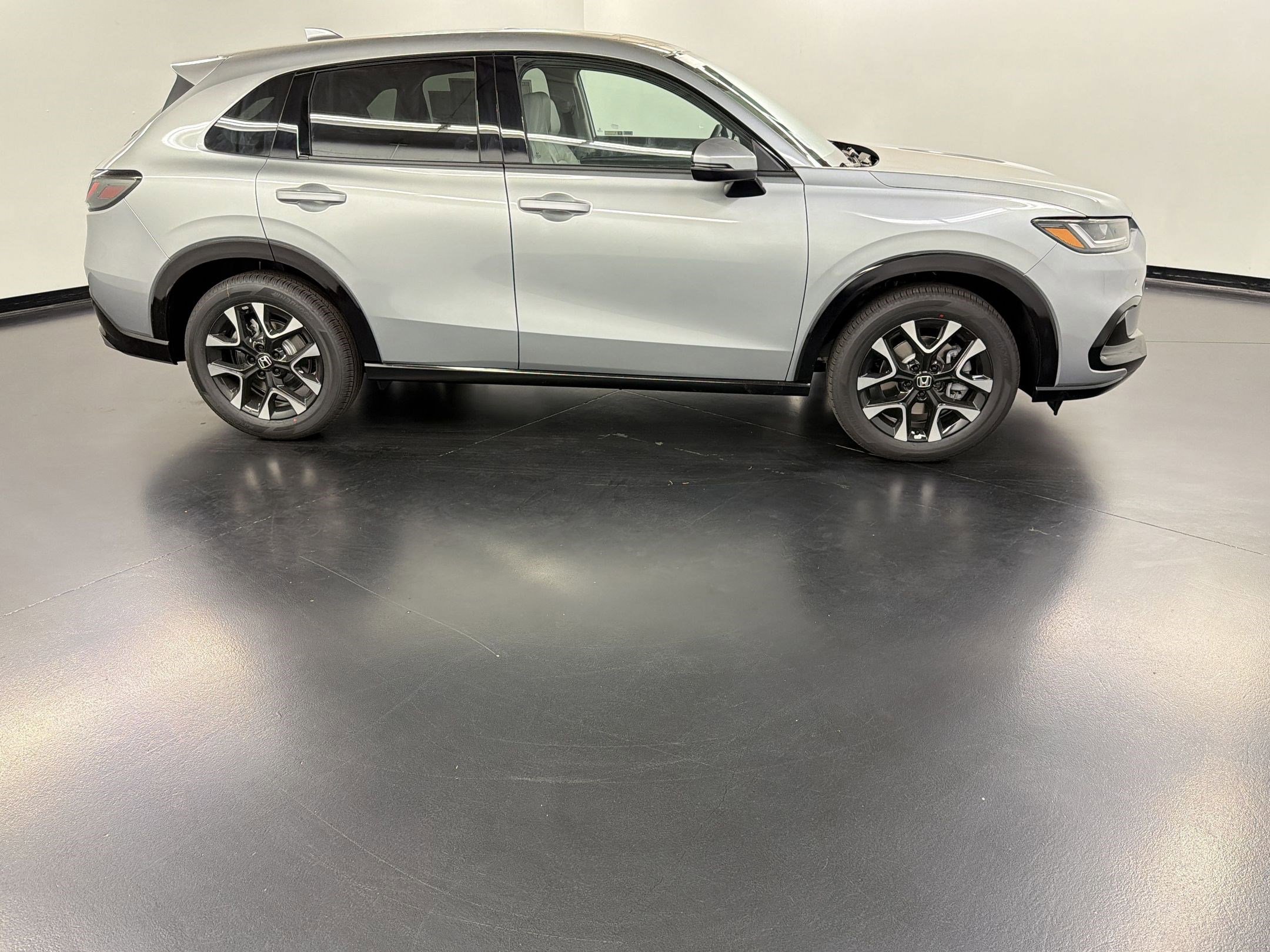 New 2027 Honda HR-V EX-L image 8