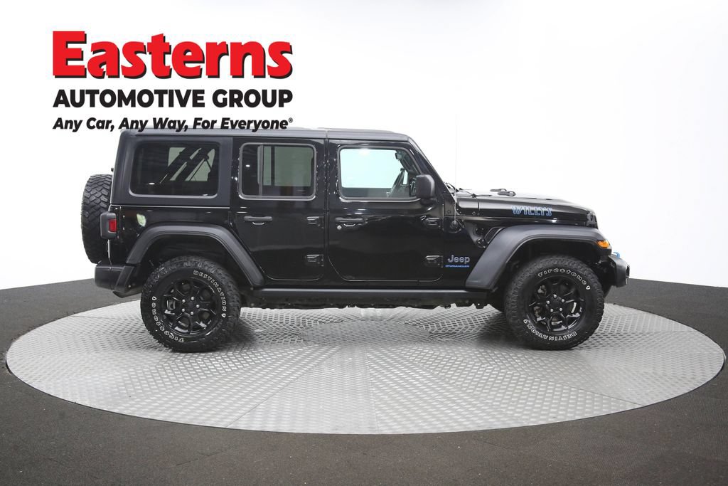 Used 2023 Jeep Wrangler Unlimited w/ Cold Weather Group AWD/4WD image 45