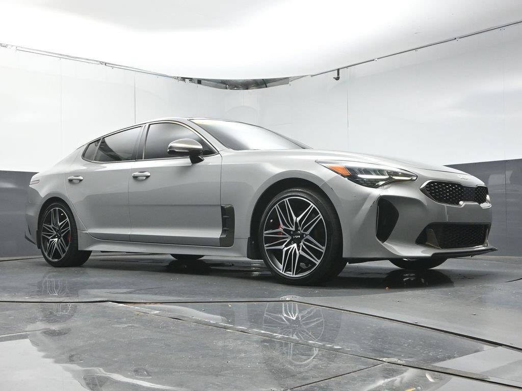 Used 2022 Kia Stinger GT1 AWD/4WD image 40
