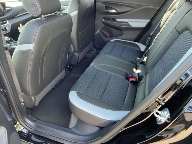 Used 2025 Buick Envista Preferred w/ Convenience I Package image 12