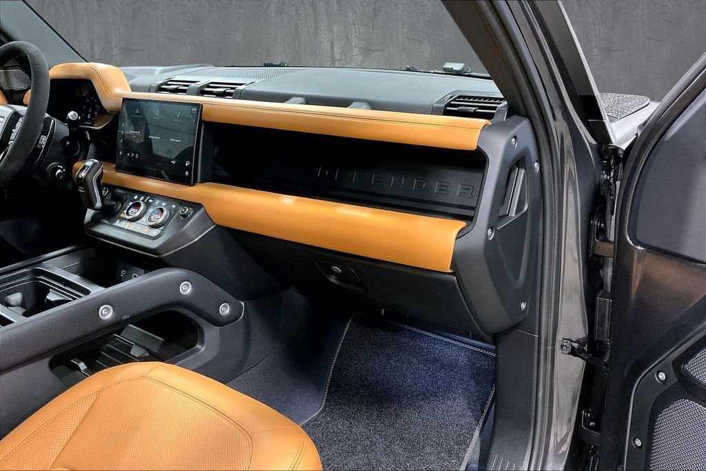 Used 2024 Land Rover Defender 110 Carpathian Edition AWD/4WD image 26
