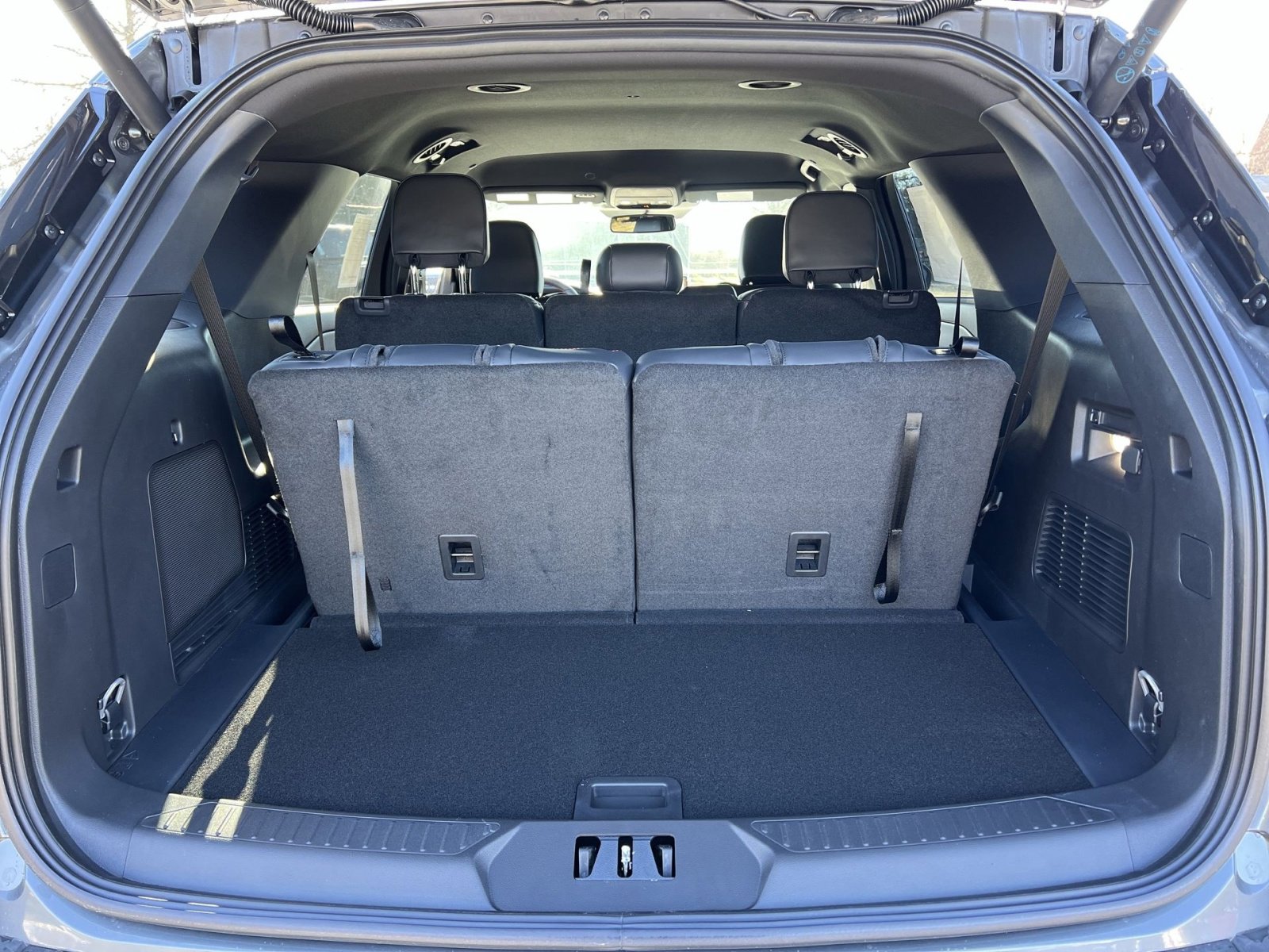 New 2026 Ford Explorer ST-Line w/ ST-Line Street Pack image 26