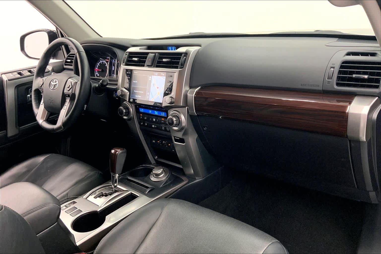 Used 2023 Toyota 4Runner Limited AWD/4WD image 10