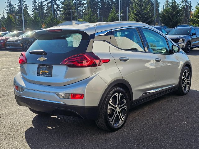 Used 2017 Chevrolet Bolt Premier w/ Driver Confidence II Package FWD image 6