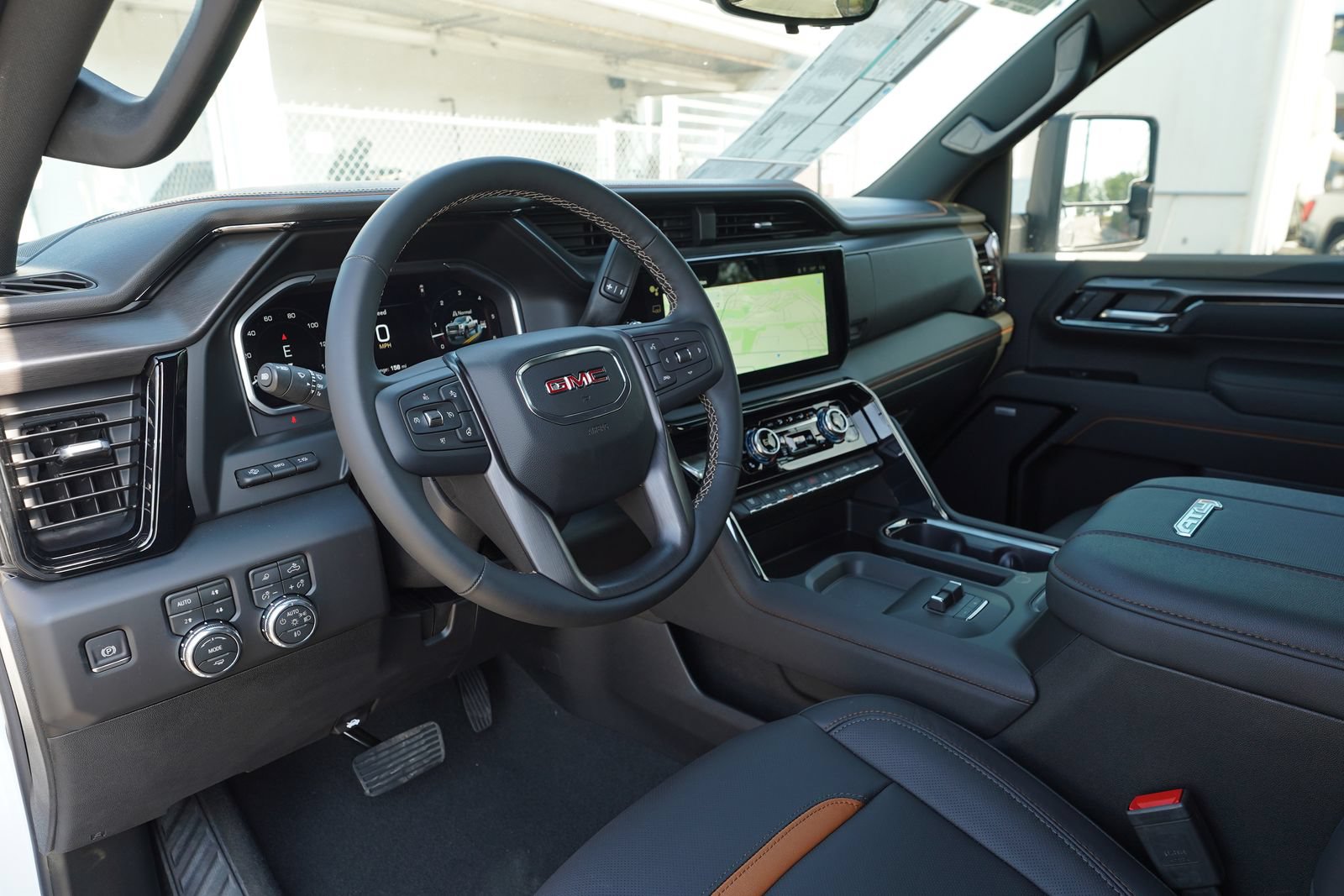 New 2026 GMC Sierra 2500 AT4 w/ AT4 Premium Plus Package AWD/4WD image 17