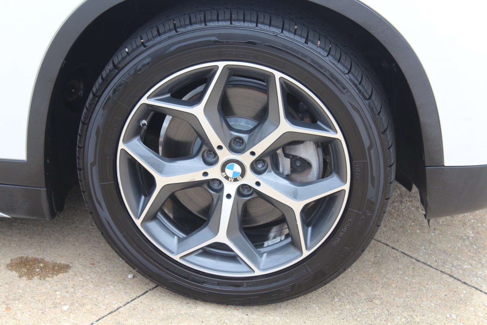 Used 2018 BMW X1 sDrive28i FWD image 3