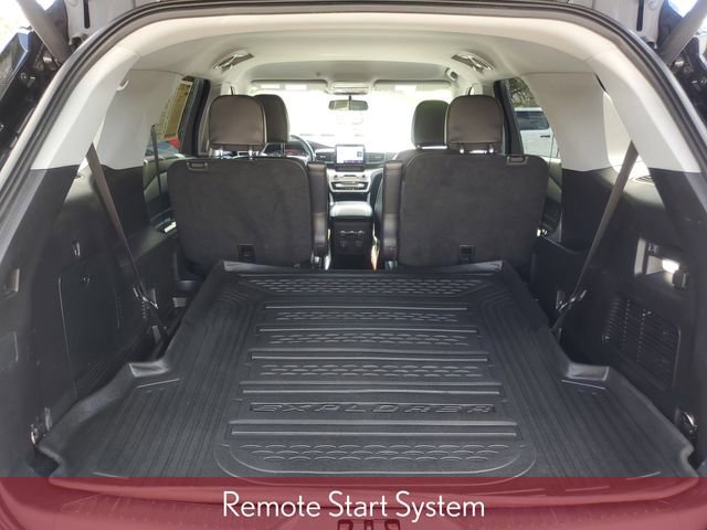 Used 2021 Ford Explorer XLT w/ Equipment Group 202A image 9