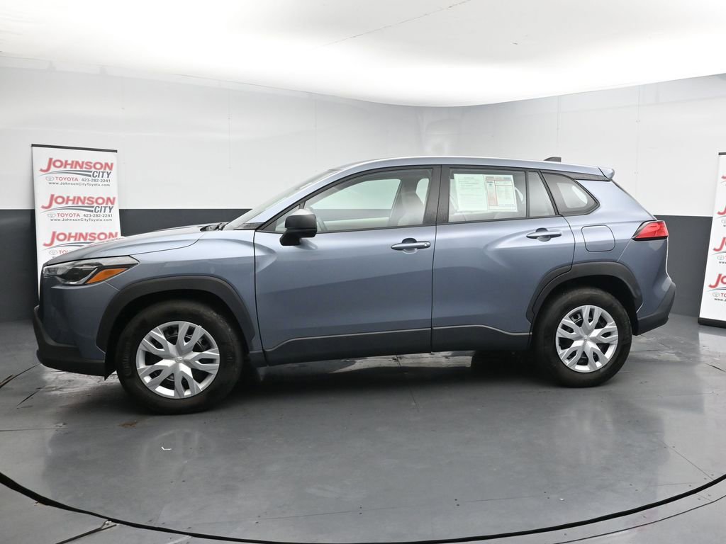 Used 2023 Toyota Corolla Cross L image 5