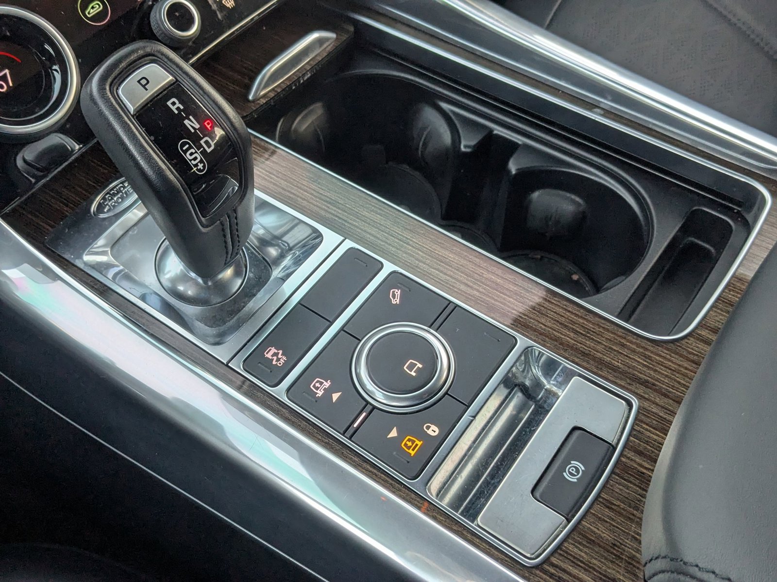 Used 2019 Land Rover Range Rover Sport HSE Dynamic image 16