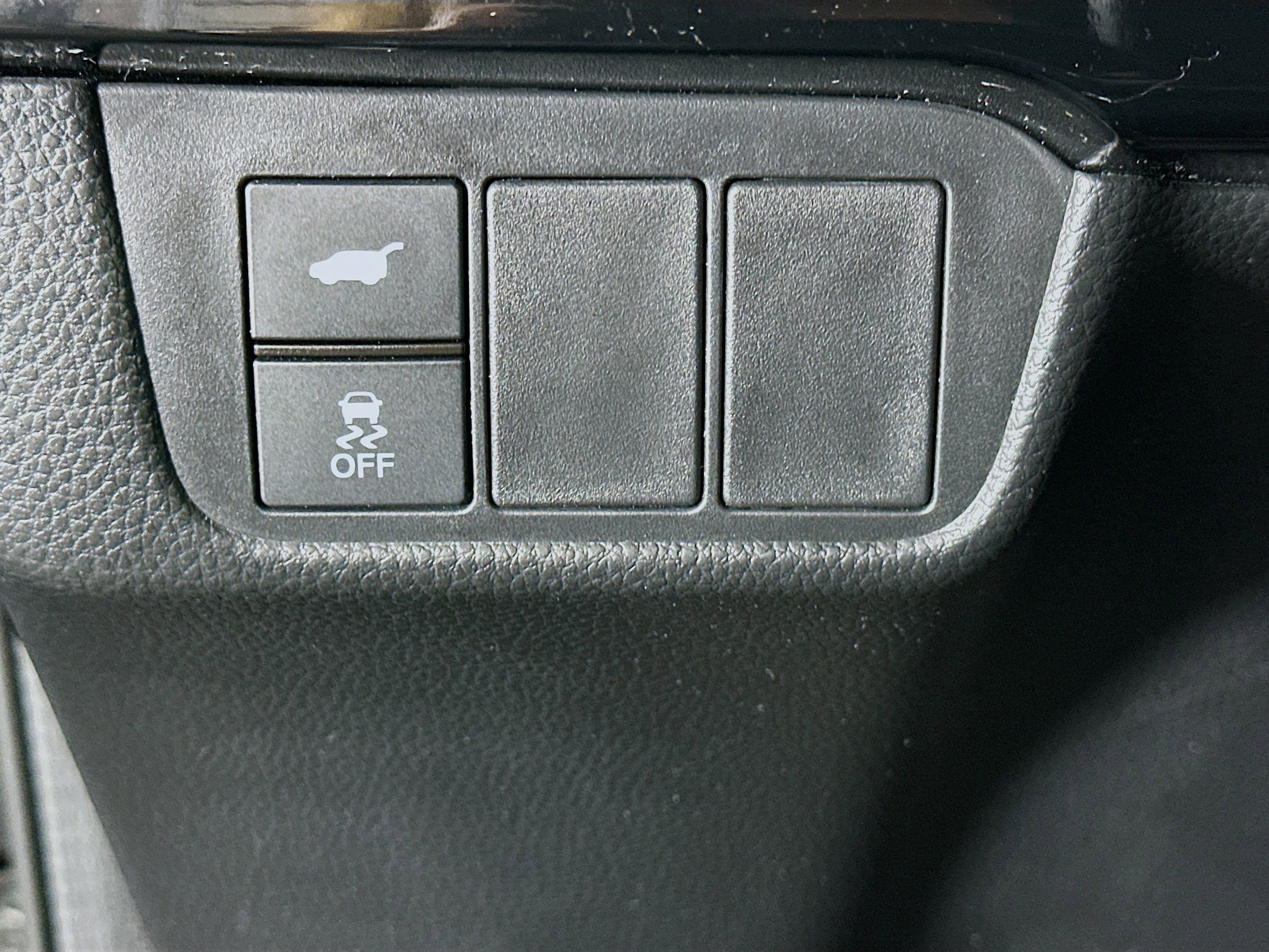 Used 2025 Honda CR-V EX-L image 17