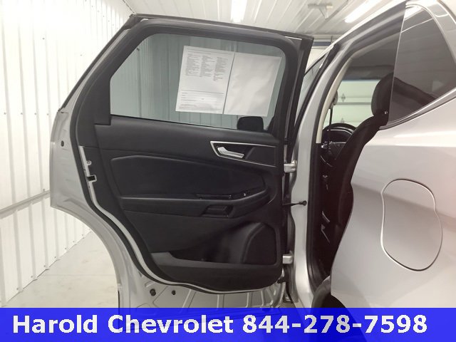 Used 2017 Ford Edge SEL w/ Equipment Group 201A image 12