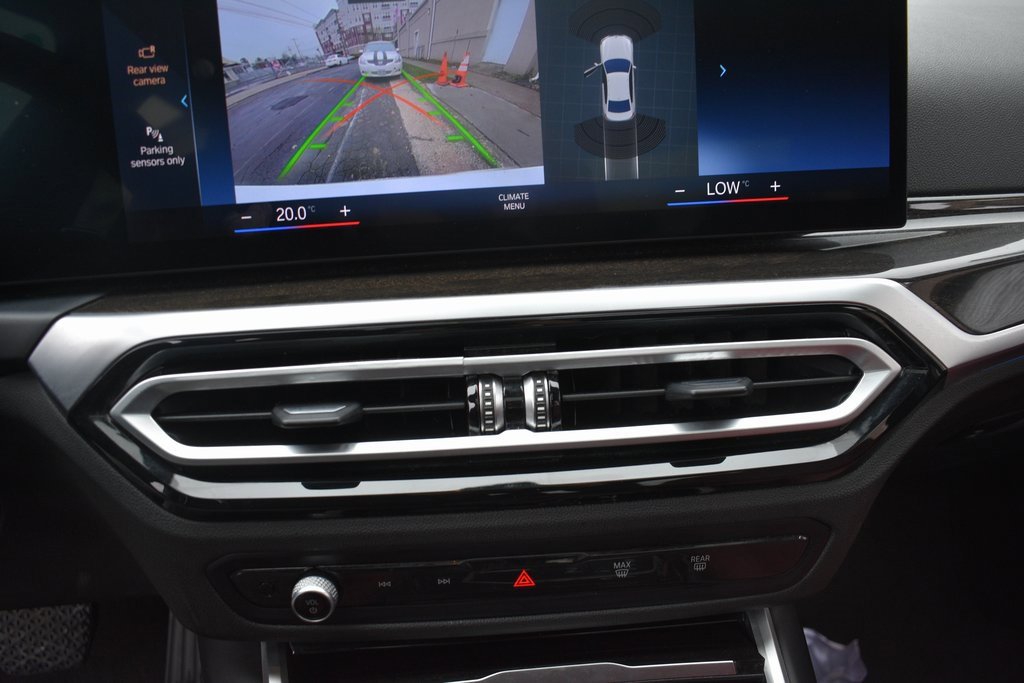 Used 2024 BMW 330i Sedan w/ Convenience Package image 19