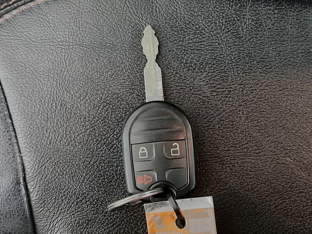 Used 2013 Ford Edge Limited AWD/4WD image 28