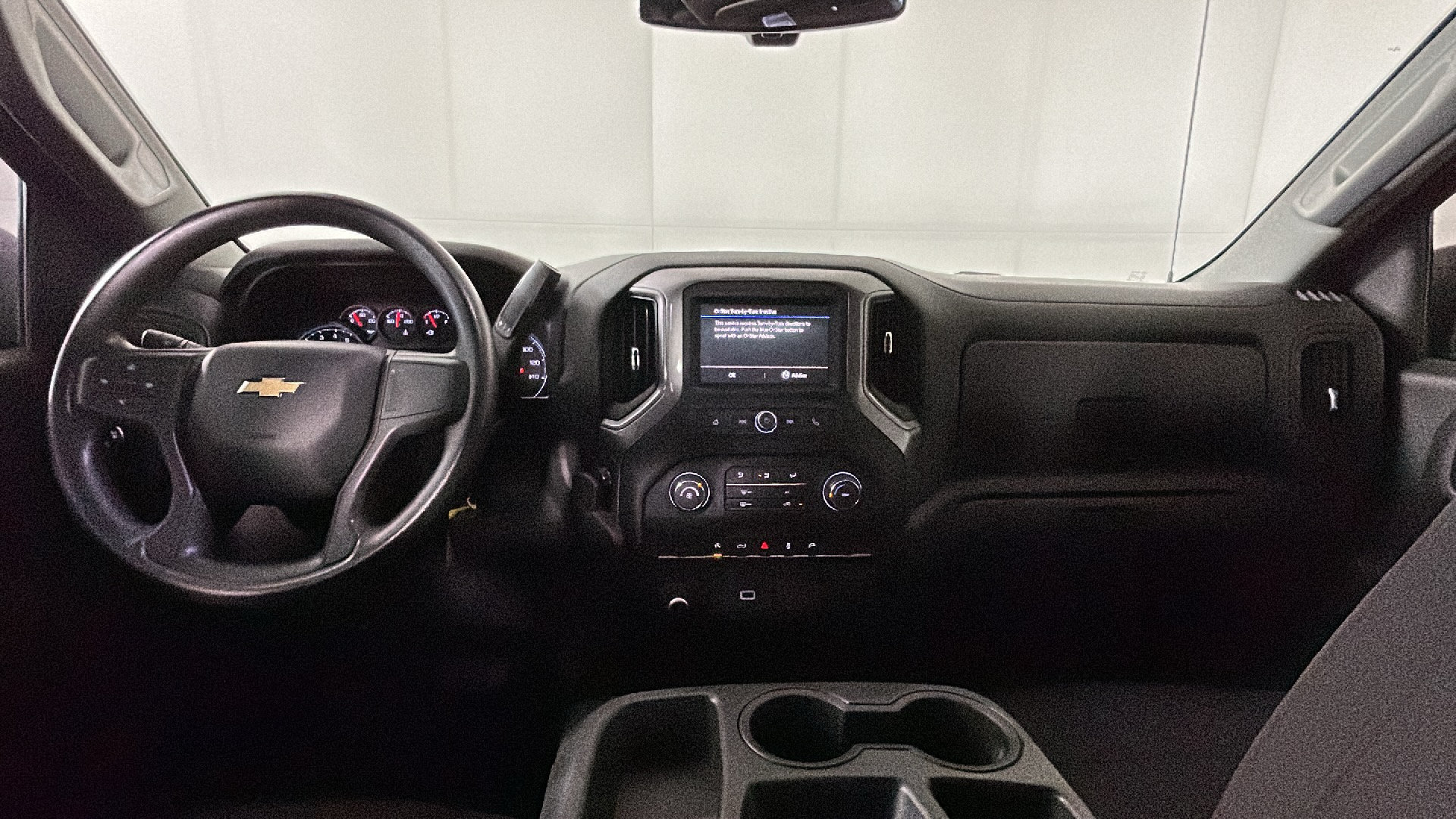 Used 2020 Chevrolet Silverado 1500 Custom w/ Custom Value Package AWD/4WD image 31