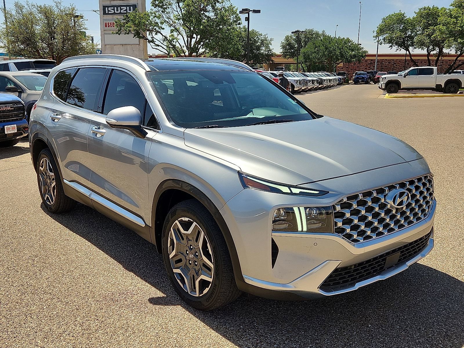 Used 2022 Hyundai Santa Fe Limited FWD image 6