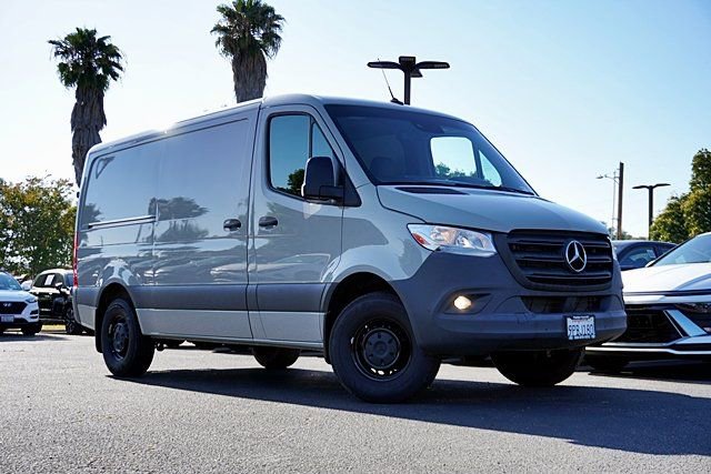 Used 2024 Mercedes-Benz Sprinter 2500 w/ Parking Package image 2