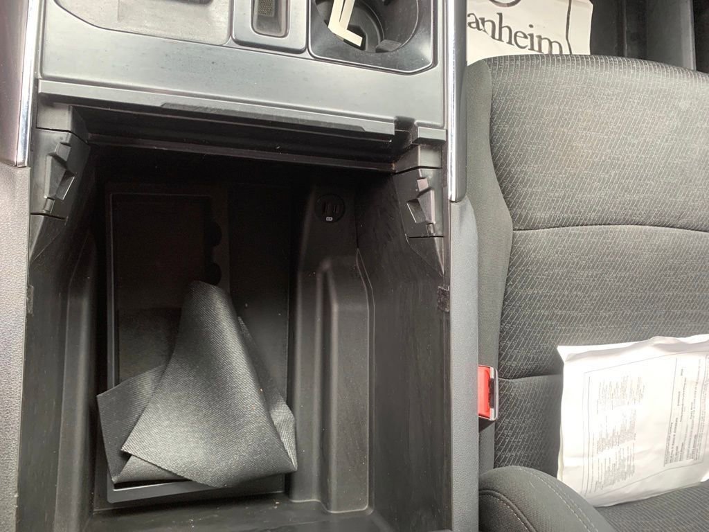 Used 2022 Ford F150 XLT w/ Equipment Group 302A High image 22