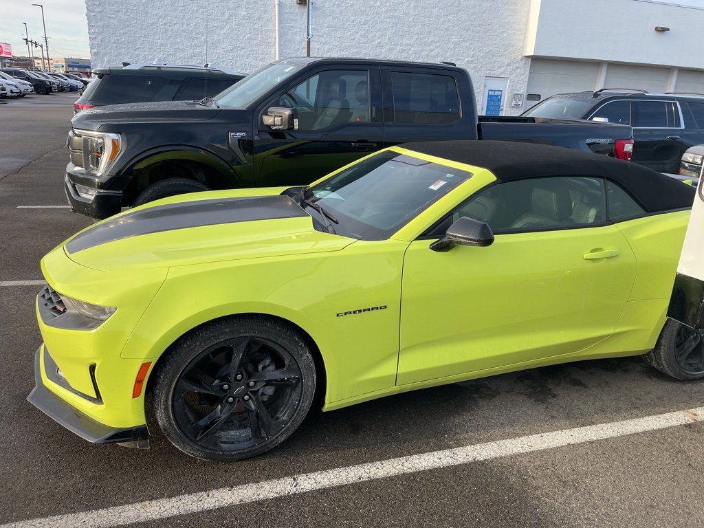 Certified 2021 Chevrolet Camaro LT w/ RS Package image 6
