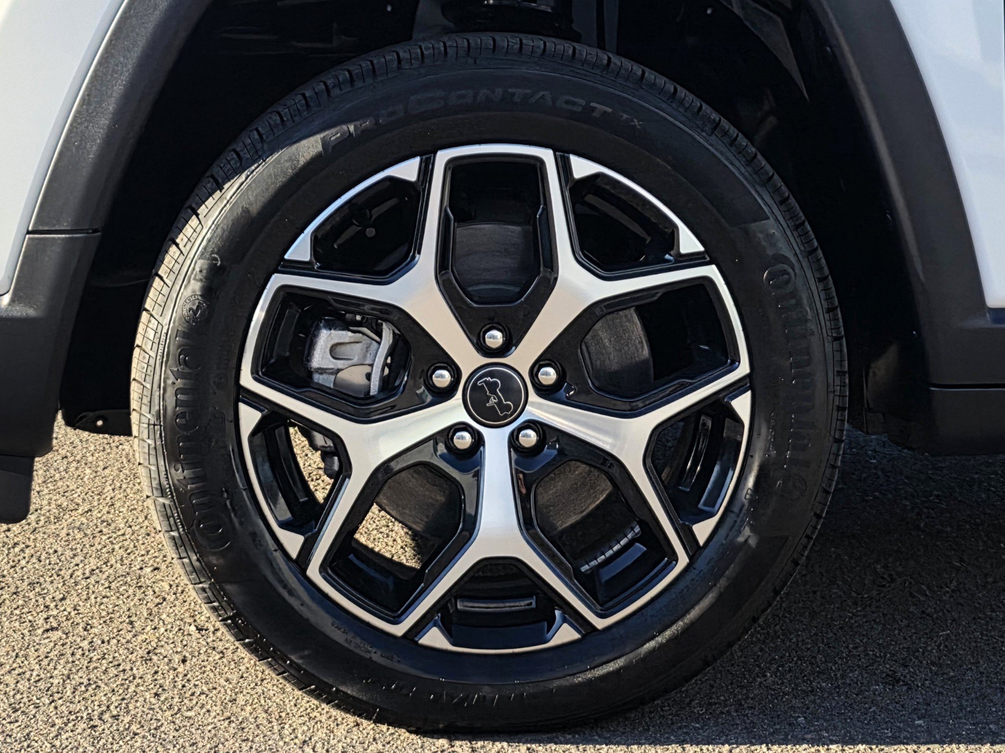 New 2026 Jeep Compass Limited image 9
