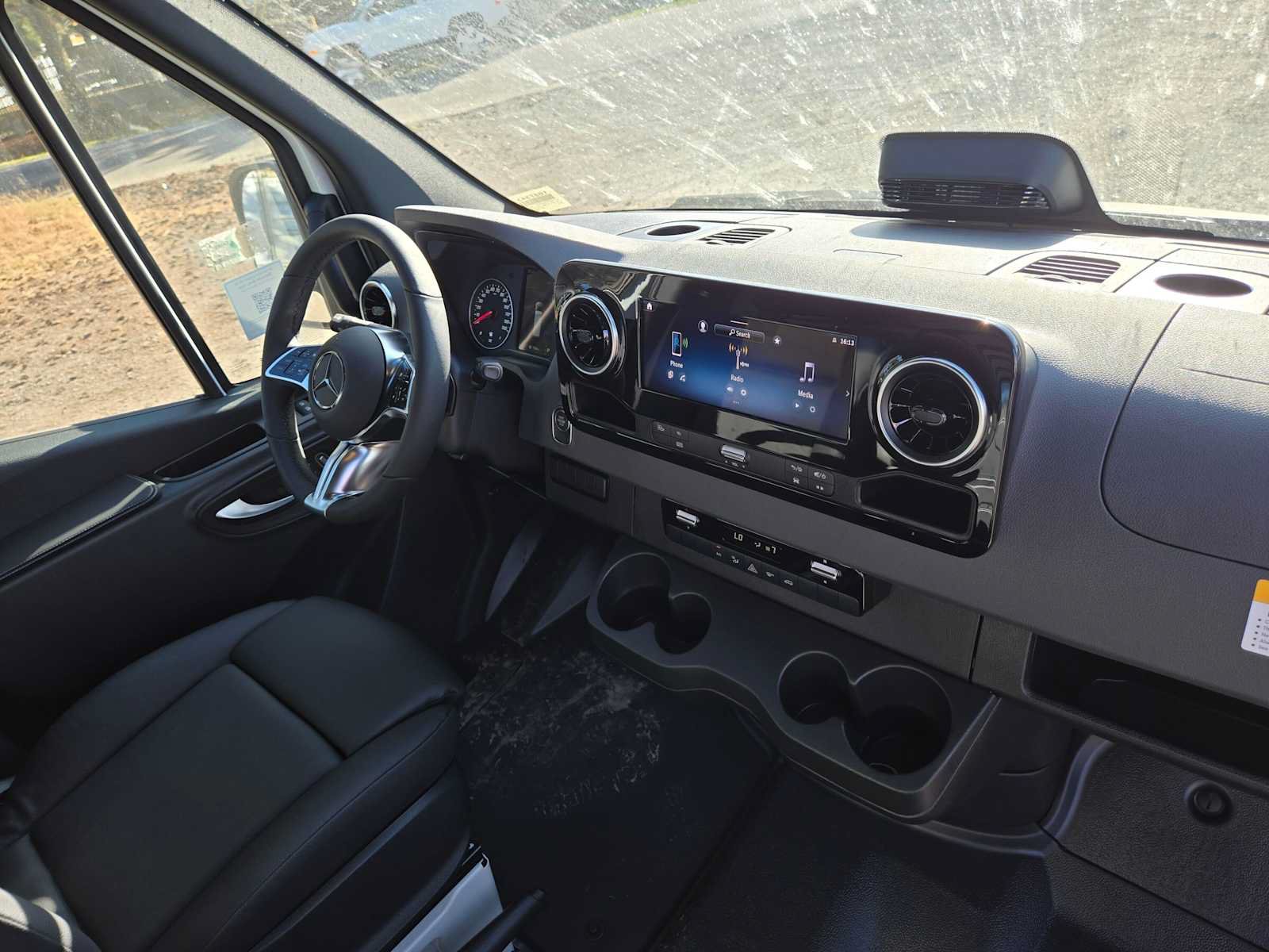 New 2026 Mercedes-Benz Sprinter 2500 image 10