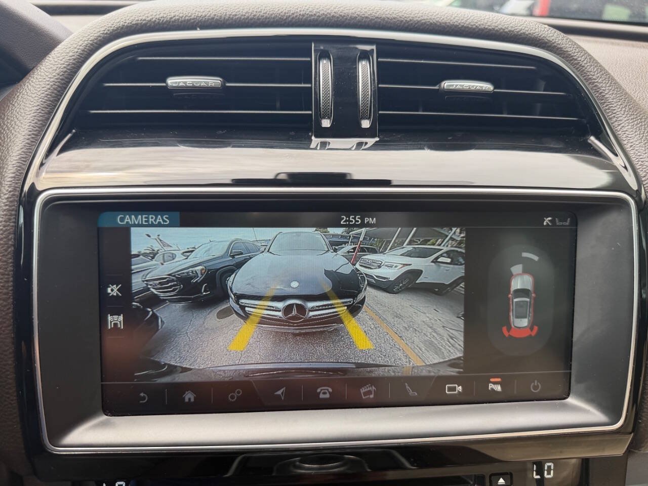Used 2018 Jaguar F-PACE Prestige AWD/4WD image 13