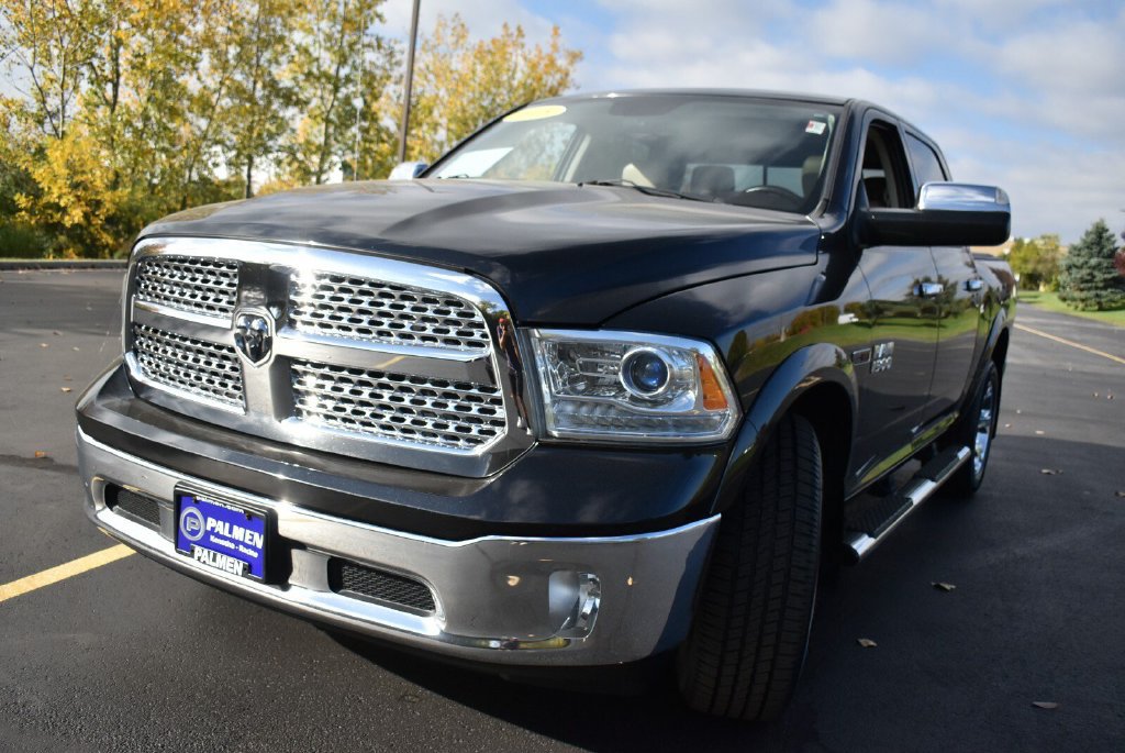 Used 2015 RAM 1500 Laramie w/ Convenience Group AWD/4WD image 14