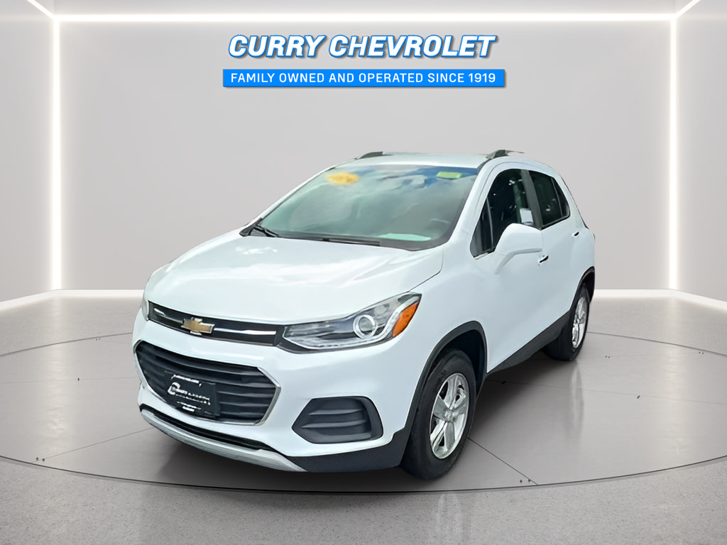 Used 2019 Chevrolet Trax LT w/ LT Convenience Package AWD/4WD image 3