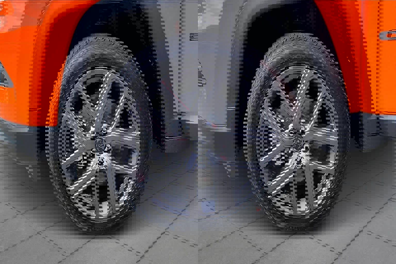 New 2026 Jeep Compass Latitude w/ Sun and Sound Group image 11