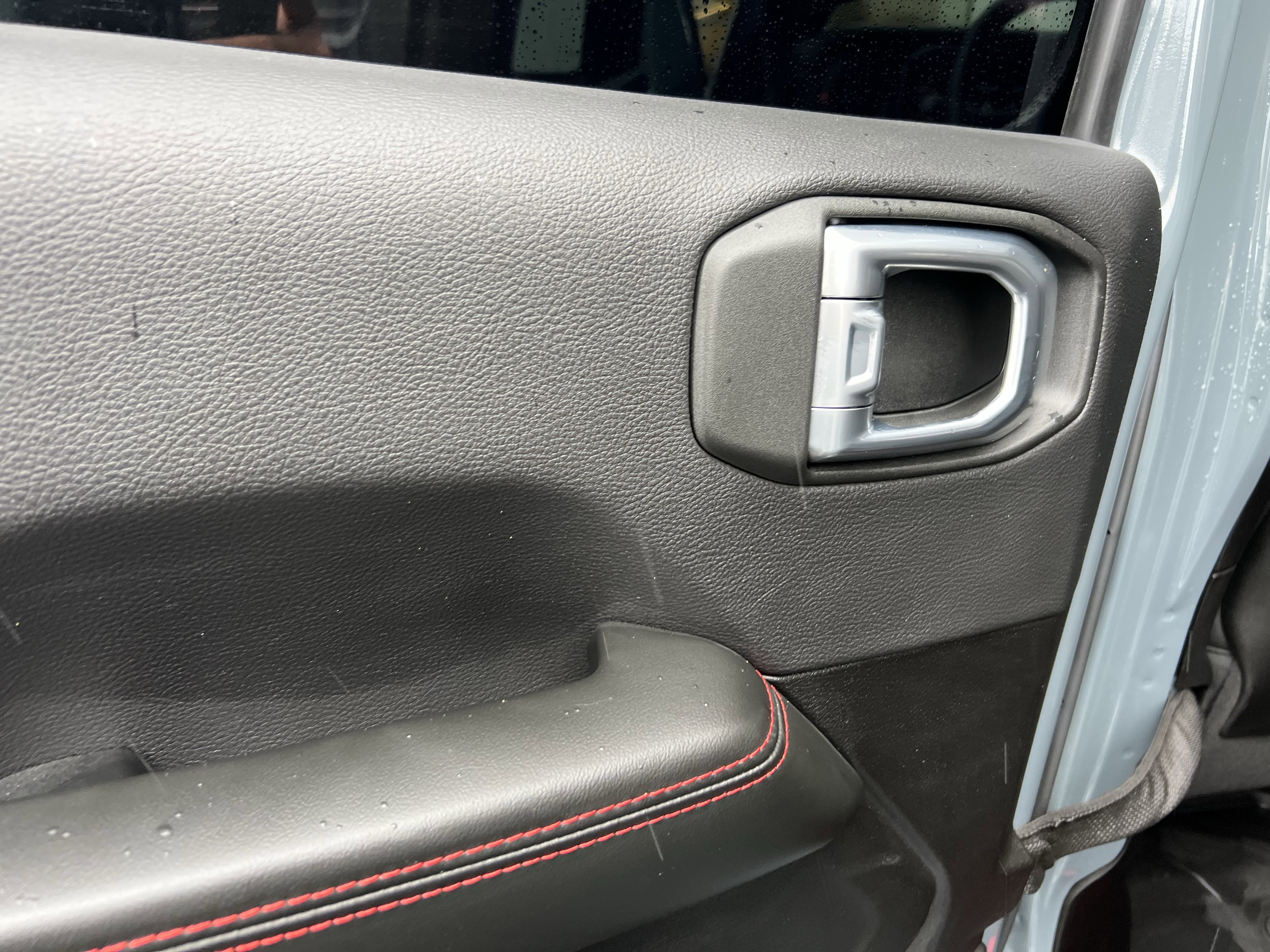 Used 2024 Jeep Wrangler Unlimited Rubicon image 31