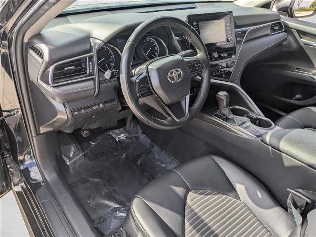 Used 2023 Toyota Camry SE image 9