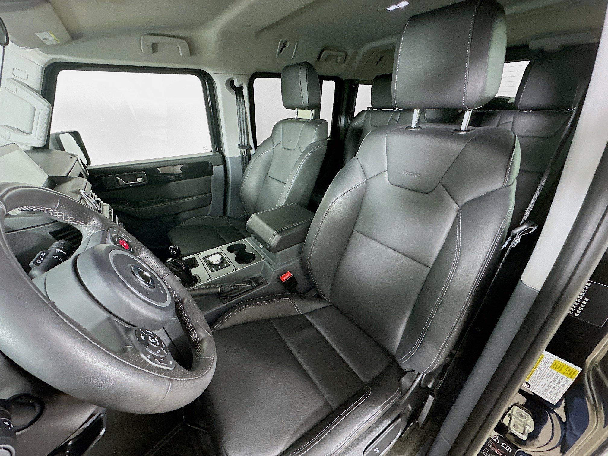 Used 2024 INEOS Grenadier Station Wagon AWD/4WD image 35