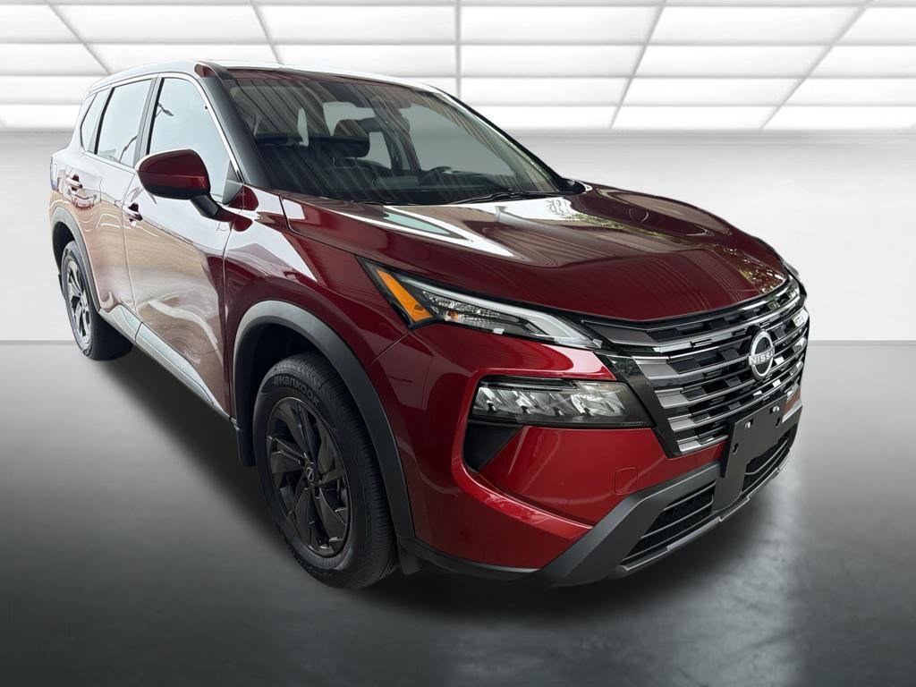 Used 2026 Nissan Rogue SV AWD/4WD image 1