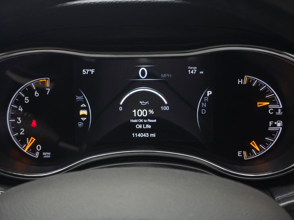 Used 2020 Jeep Grand Cherokee Limited w/ Luxury Group II image 29