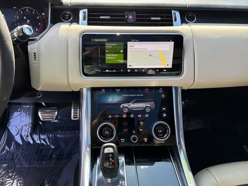 Used 2020 Land Rover Range Rover Sport HST image 25