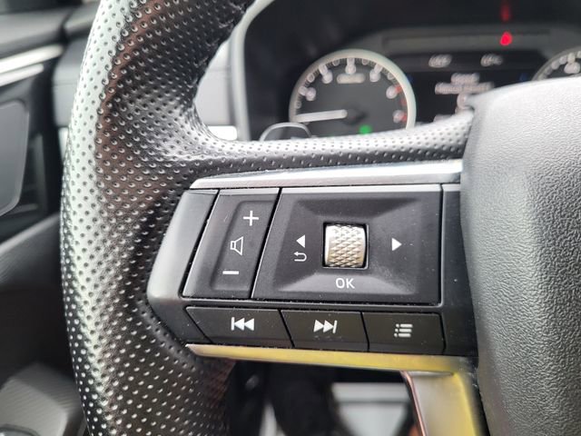 Used 2024 Mitsubishi Outlander SE image 24